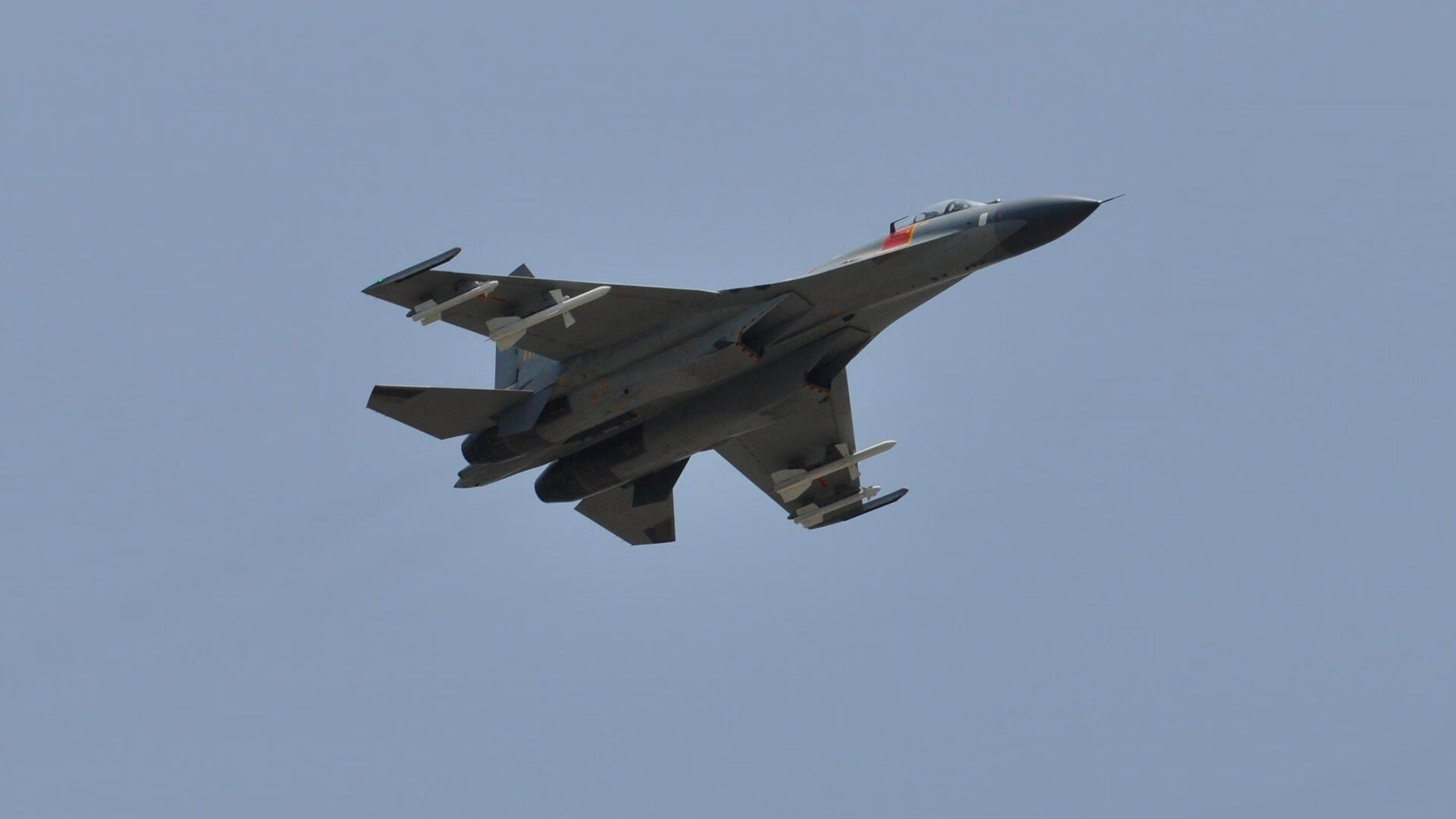 前场对抗次数是否影响控球型球队传接节奏,前场球能发到后场吗